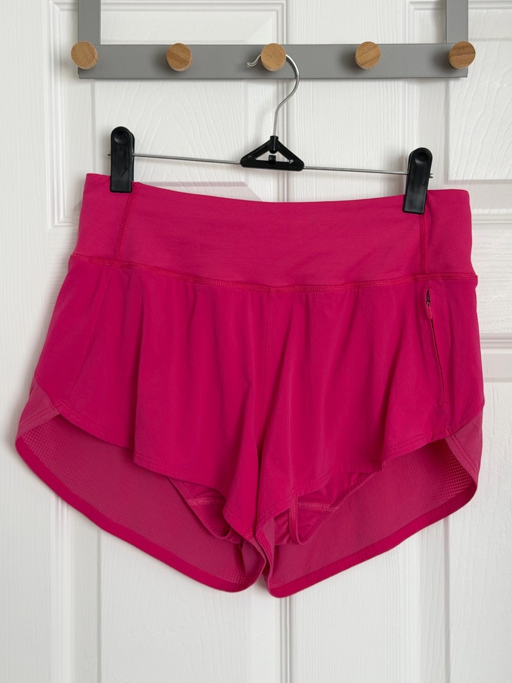 Outdoor Voices Exercise 2.5" Short - Hot Pink